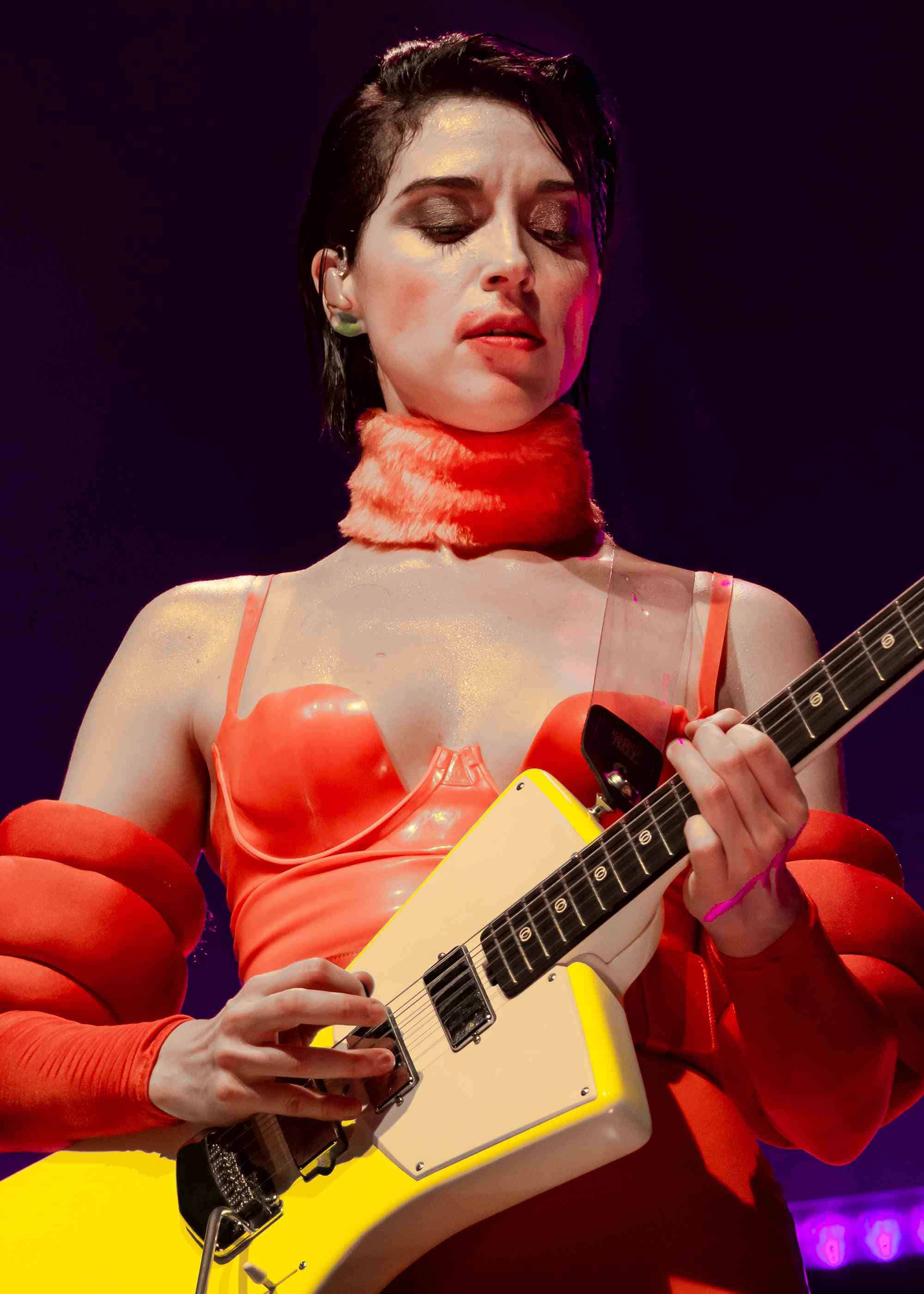 St. Vincent canta en el Prado ante las Pinturas negras de Goya que modelaron su disco