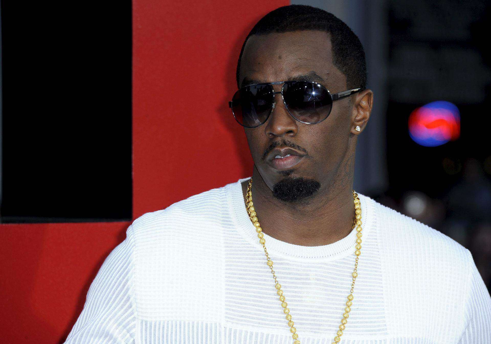 Un juez rechaza la nueva solicitud de libertad bajo fianza de Diddy, que seguirá preso