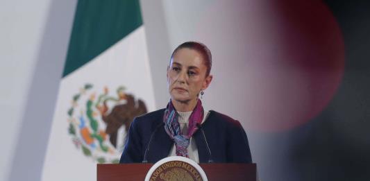 La presidenta de México avisa que revisará las corridas de toros