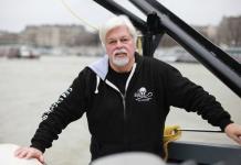 Francia rechaza el asilo político al activista ecologista Paul Watson