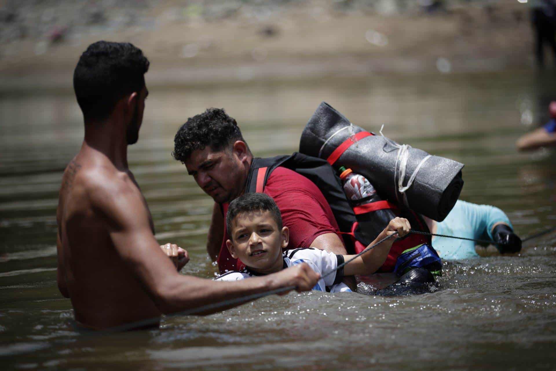 Solidaridad entre migrantes, la diferencia entre morir o sobrevivir a la selva del Darién