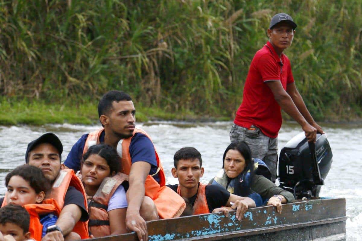 ‘Fugitivos’, la serie que documenta las travesías migratorias de venezolanos a México