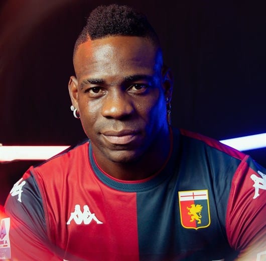 Génova oficializa el fichaje de Mario Balotelli