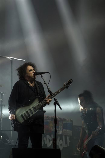 La banda británica The Cure lanza el viernes su primer álbum en 16 años