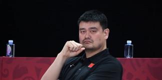 Yao Ming, leyenda china de la NBA, dimite como presidente de la federación