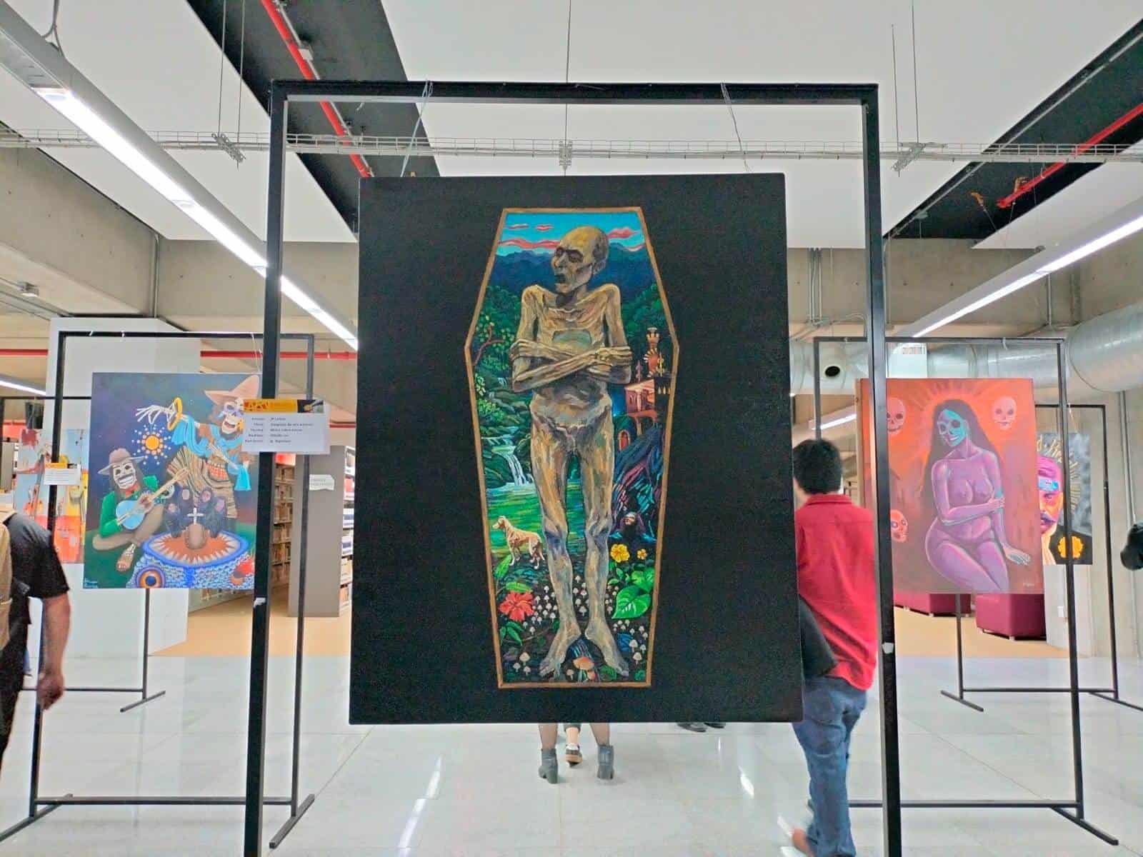 Artistas plásticos exponen sus obras con motivo del Día de Muertos en la Biblioteca Pública del Estado