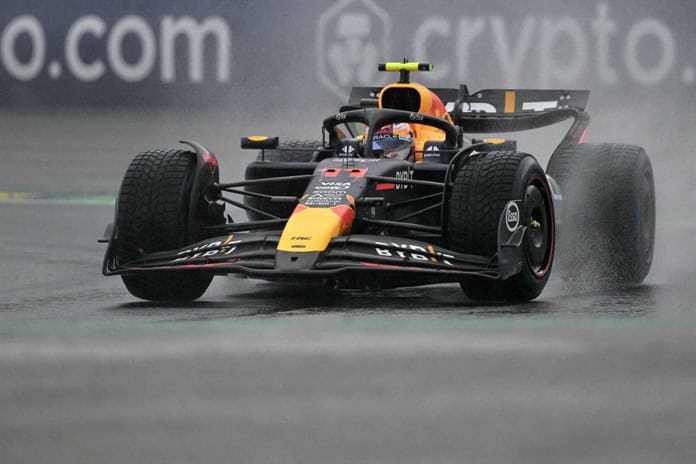 Verstappen da un golpe de autoridad al ganar el lluvioso y loco Gran Premio de Sao Paulo