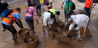 El Gobierno español anuncia un gran paquete de ayudas una semana después de las inundaciones