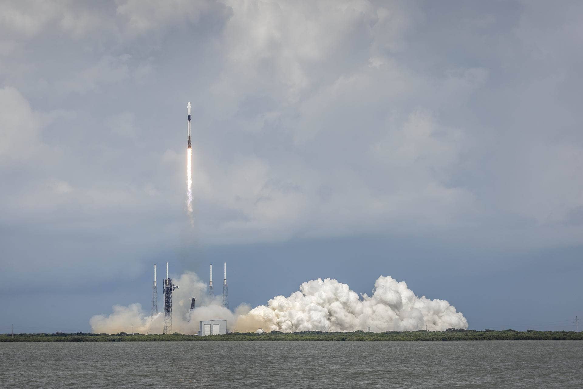 Experimento mexicano MCB-1 parte al espacio con éxito en misión de Space-X de Elon Musk