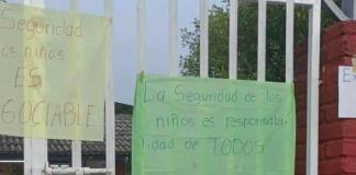 Paro laboral en escuela primaria de Casimiro Castillo ante denuncias de conducta inapropiada de un maestro.