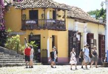 Como en ola de Viajes a China, América Latina y el Caribe esperan más visitas de turistas chinos
