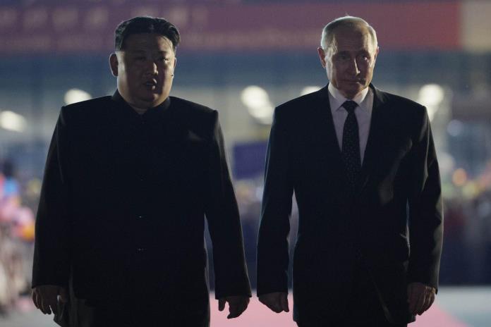 Corea del Norte desplegó más tropas en Rusia, afirma Seúl