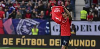 El Granada dona a Valencia casi 35.000 euros y 140 palés de ropa y materiales