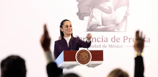 Sheinbaum contactará al equipo de transición de Trump y defenderá a mexicanos en EEUU