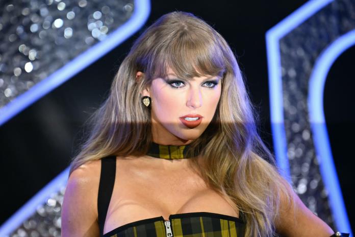 Taylor Swift triunfa en los MTV Europe Music Awards 2024 con cuatro premios