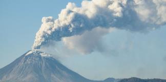 Varías compañías anulan sus vuelos a Bali por la erupción de un volcán