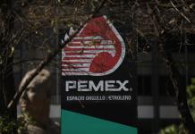 Gobierno impulsa apoyo por 6.800 millones de dólares a Pemex para sanear su deuda