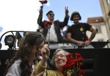 Fallece la dama de los claveles, símbolo de la revolución de 1974 en Portugal