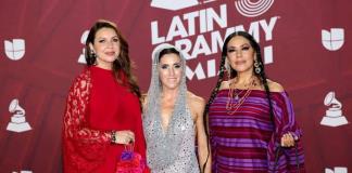 La moda conceptual y la originalidad dominan la alfombra de los Latin Grammy