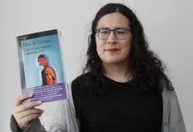 La escritora mexicana Elisa de Gortari: En un mundo ideal, no me acordaría que soy trans