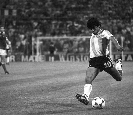 Maradona por Maradona