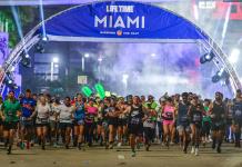 El Maratón de Miami rompe récords con más de 29.000 corredores inscritos
