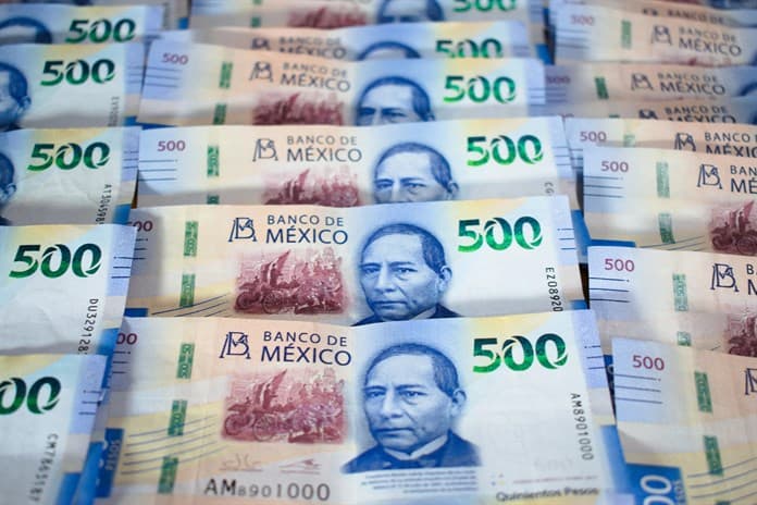 Inflación en México verá tendencia a la baja, estima sugobernador Banxico