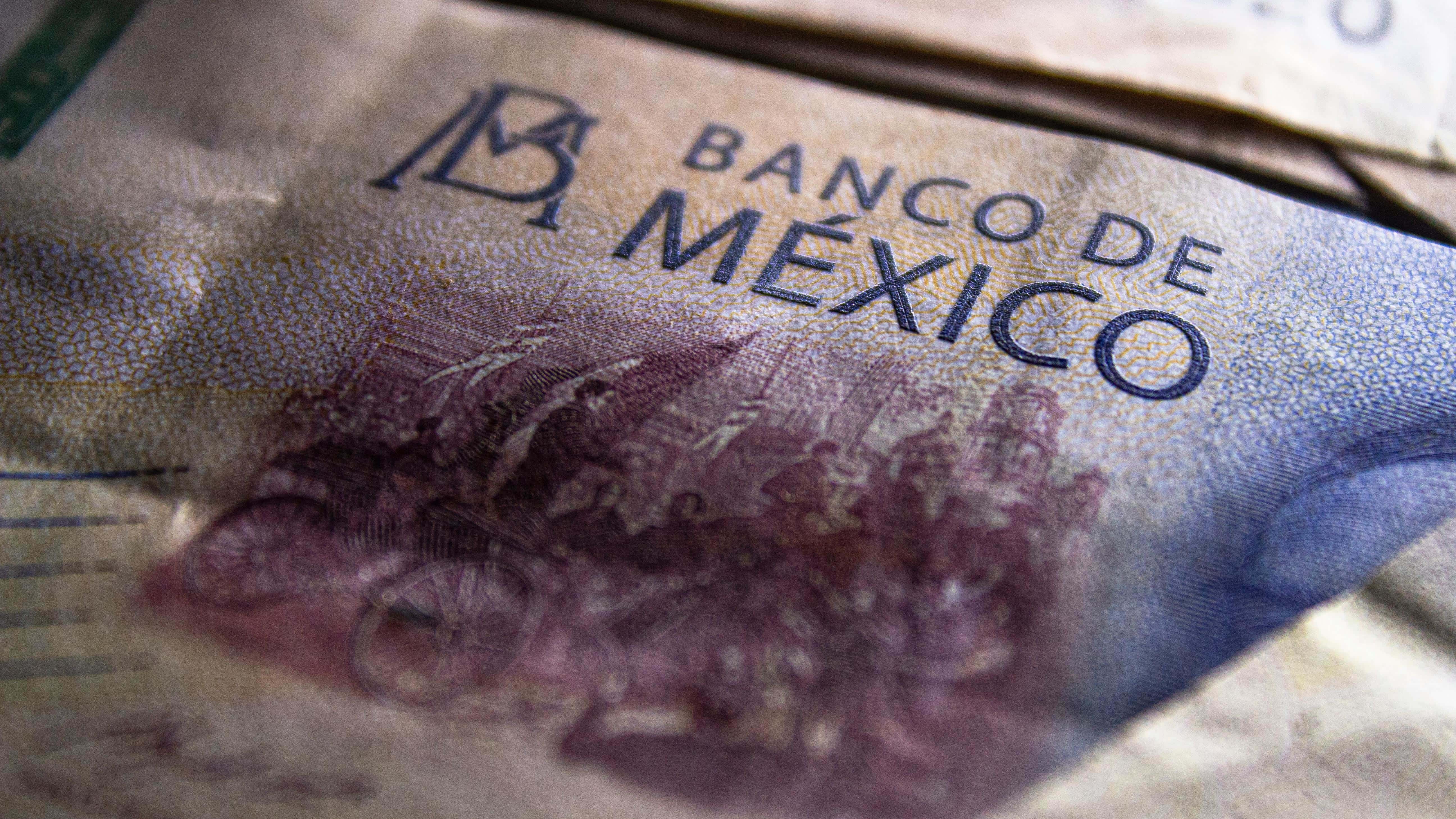 Inflación en México verá tendencia a la baja, estima sugobernador Banxico