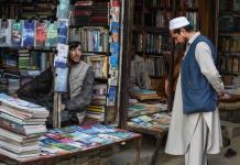 El gobierno talibán prohíbe libros no islámicos en bibliotecas y librerías