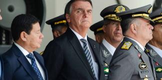 La policía brasileña recomienda inculpar a Bolsonaro por tentativa de golpe de Estado en 2022