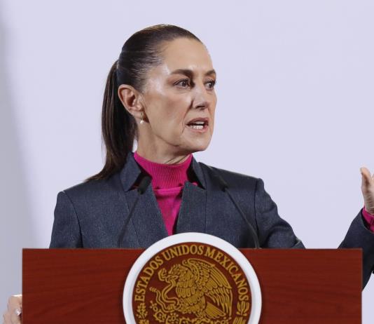 Presidenta de México dice que dialogó con Trump sobre migración y seguridad