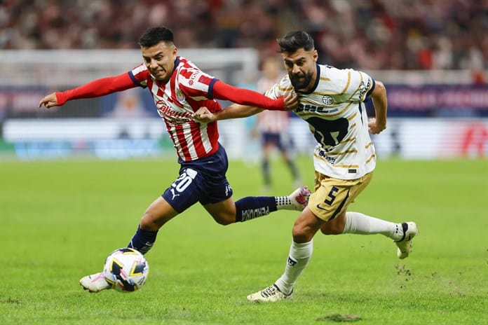 El español Rubén Duarte asegura que Pumas debe asumir riesgos en cuartos ante el Monterrey