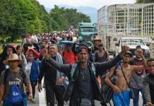 Caravana migrante cambia de ruta en México