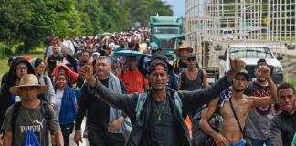 Caravana migrante cambia de ruta en México