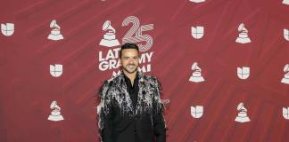 Luis Fonsi recuerda que su carrera comenzó sin presupuesto y tocando puertas