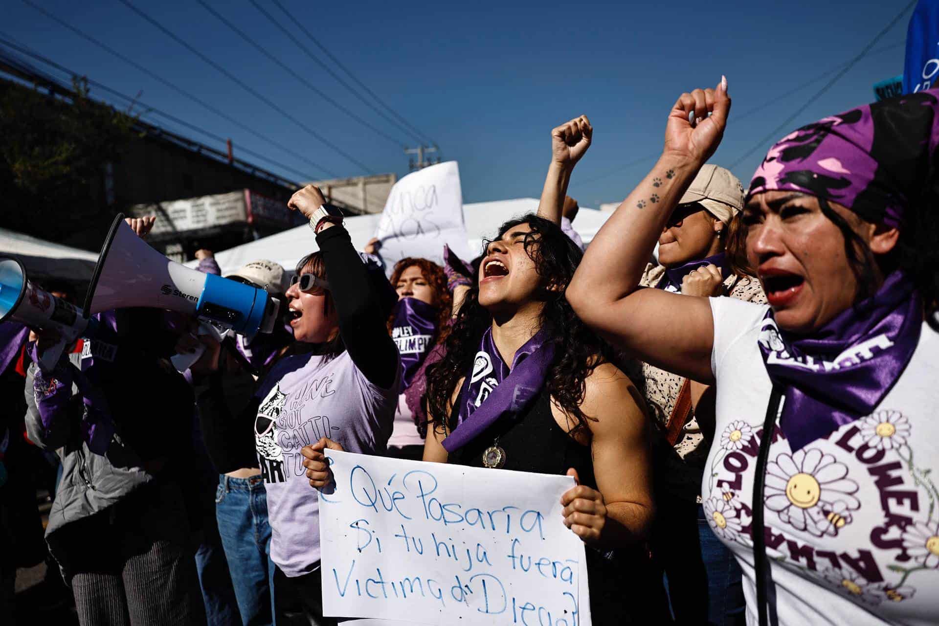 Estudiantes mexicanas promueven primera sentencia por violencia digital con IA en el mundo