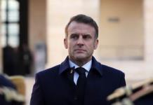 Tras la caída del gobierno francés, ¿qué puede hacer Macron?