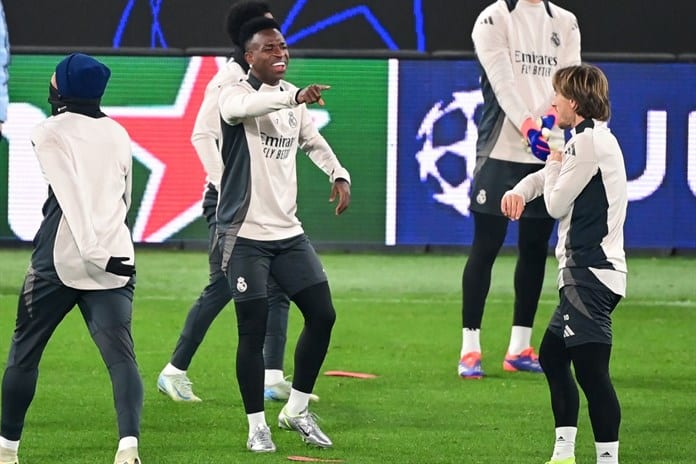 Vinicius acapara los focos en el último entrenamiento antes del duelo ante el Atalanta