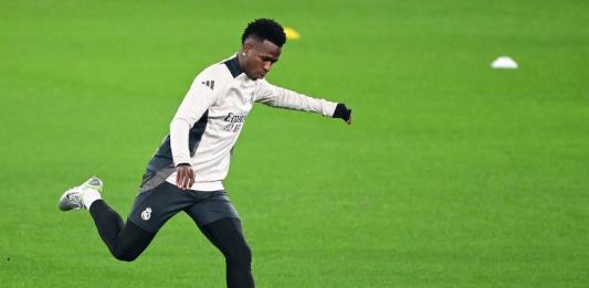 Vinicius acapara los focos en el último entrenamiento antes del duelo ante el Atalanta