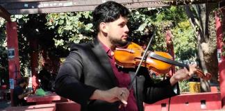 El músico Ramsés Coronado mostrará la versatilidad del violín en su próxima presentación en Guadalajara