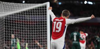 3-0. El Arsenal se sube al carro de los trece puntos