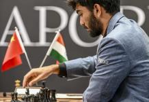Indio Dommaraju Gukesh de 18 años se convierte en campeón del mundo más joven de ajedrez