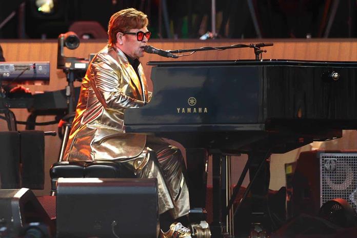 Elton John anuncia dos conciertos de despedida en México tras 14 años de ausencia Elton John anuncia dos conciertos de despedida en México tras 14 años de ausencia