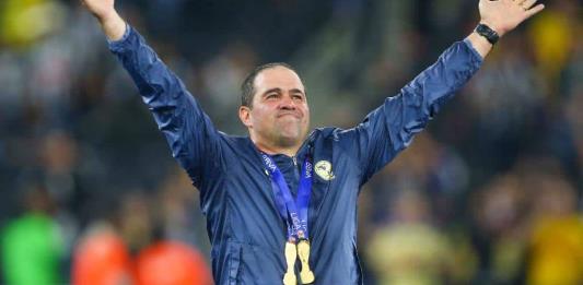 Jardine, el DT brasileño de cuatro finales y una postal en el fútbol mexicano