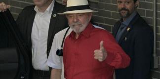 Lula regresa a sus actividades en Brasilia tras control médico exitoso