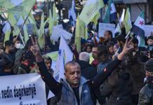 Cientos de manifestantes en Siria por la democracia y los derechos de las mujeres