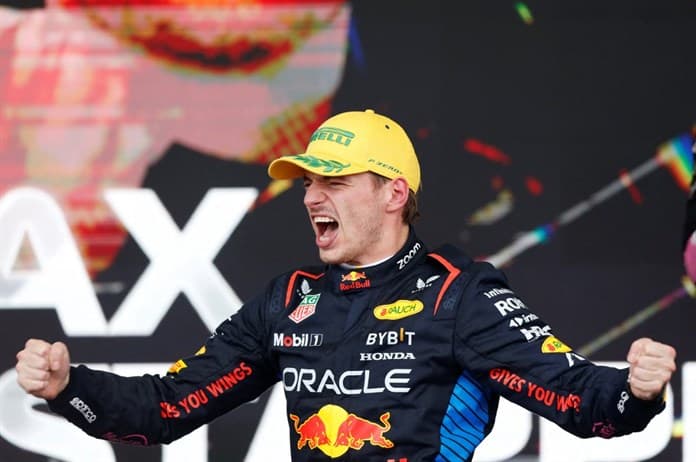 Verstappen se coronó por cuarto año seguido y McLaren ganó su primer título desde 1998