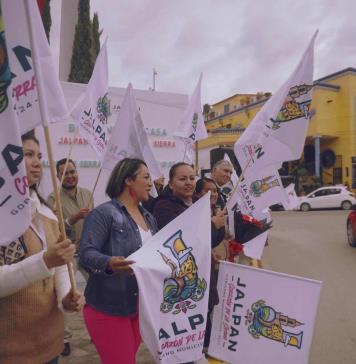 Más de 20.000 mexicanos en EEUU regresan a su país en caravana para pasar fin de año