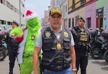 El Grinch se suma a la policía peruana antidrogas