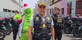 El Grinch se suma a la policía peruana antidrogas